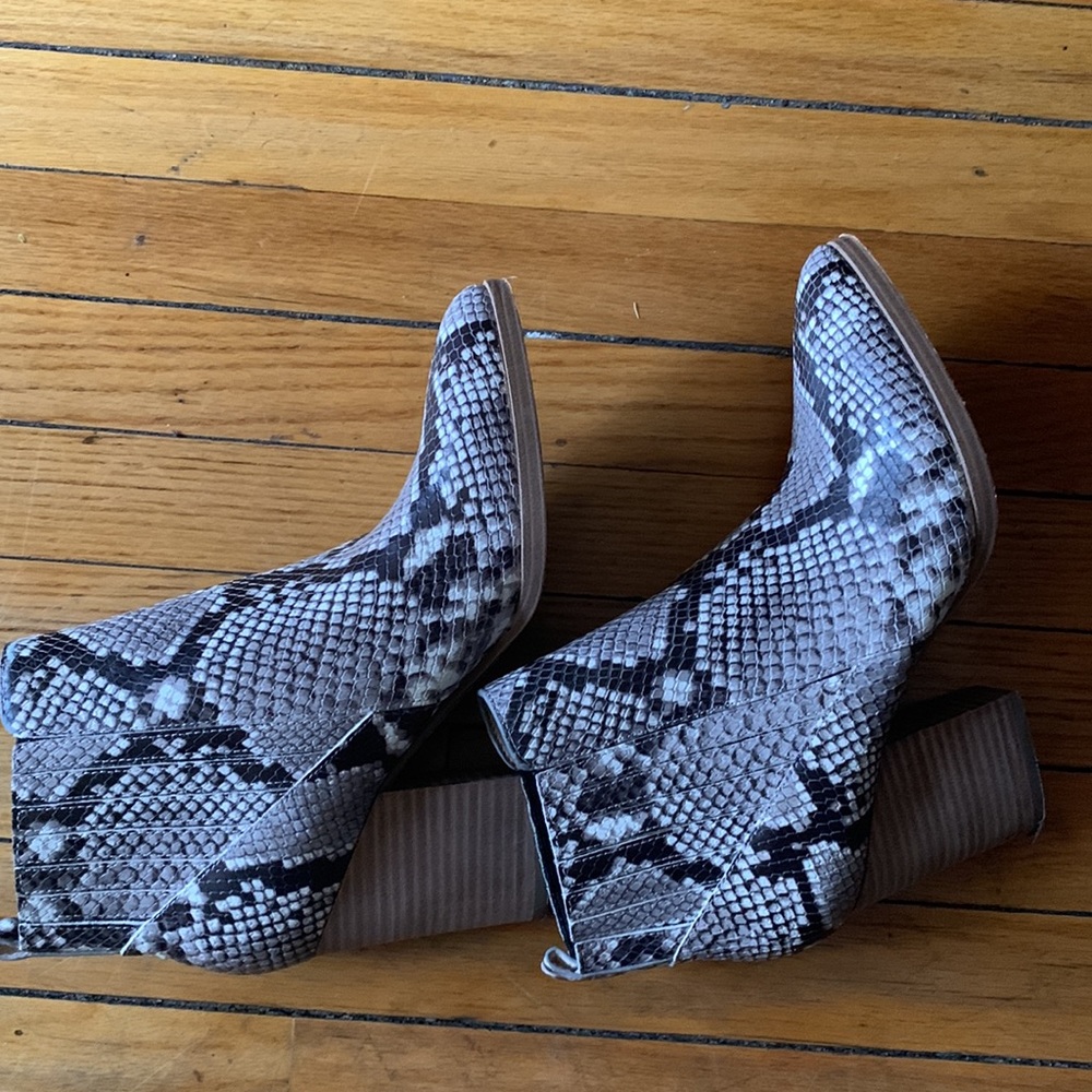 Marc Fisher Python Print Heeled Booties / Ankle B… - image 4